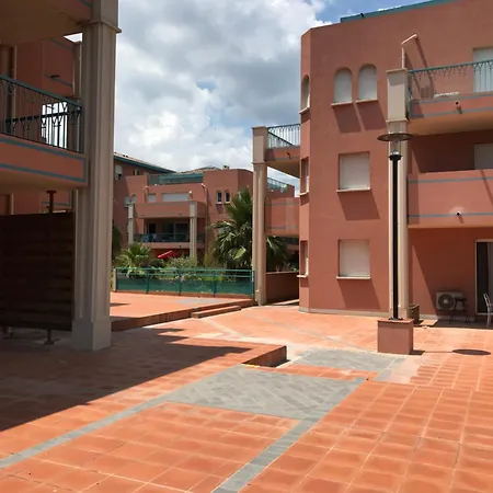 Les Princes Du Golf , Le Port De Plaisance Apartment